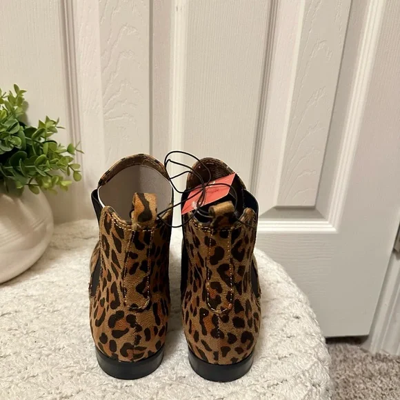 Mossimo Supply Co Animal Print Brown Black Faux Suede Ankle Bootie Boots sz 8 - Picture 6 of 7
